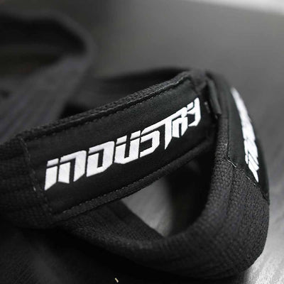 Figure 8 Lifting Straps